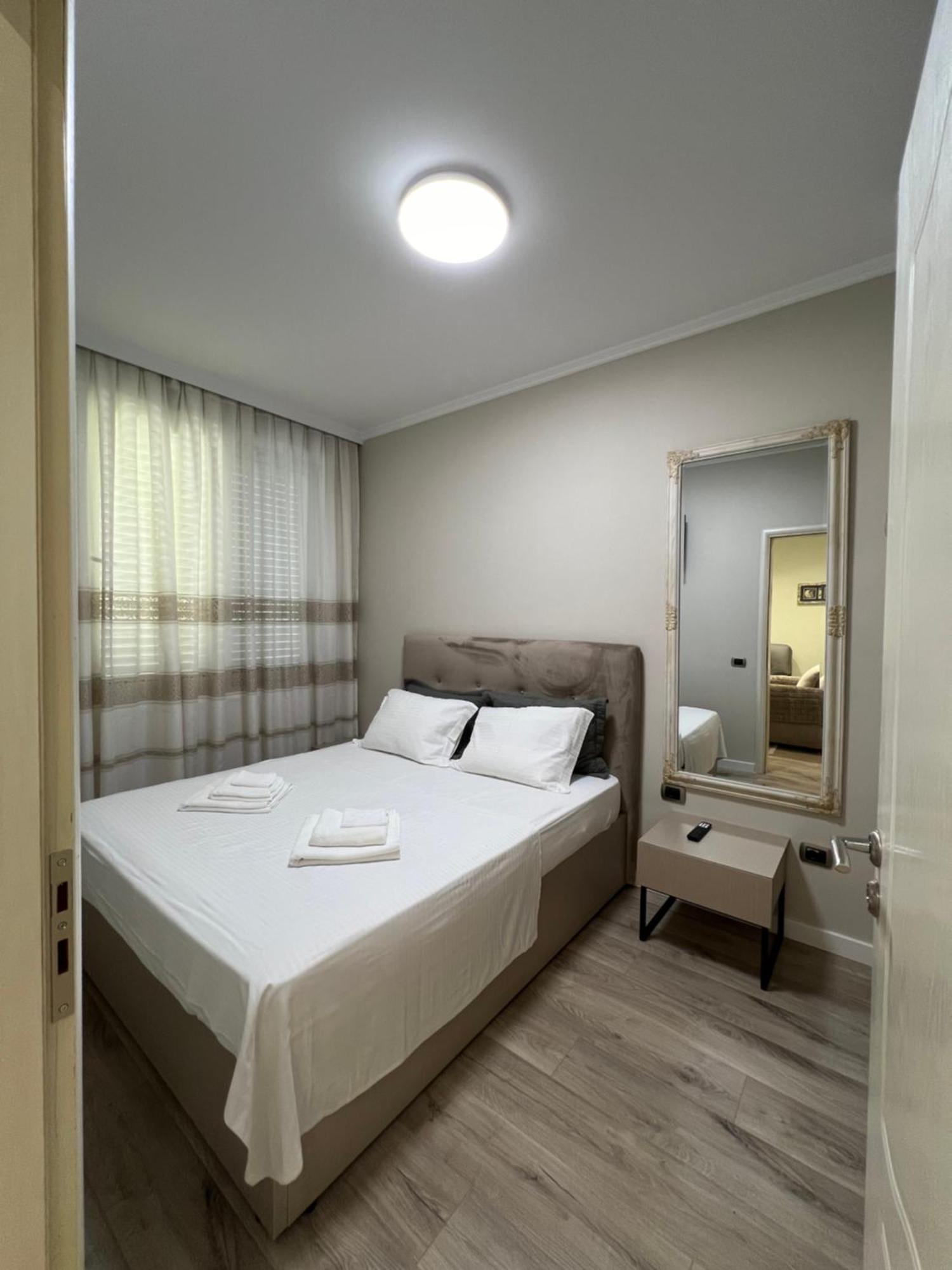 Center View Luxury Apartment Tirana Exterior photo